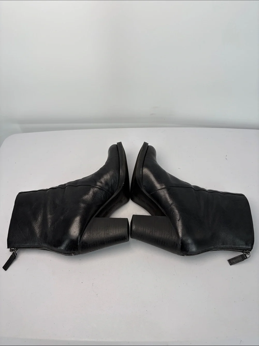 🪃 Nine West Black Leather Mid-Heel Ankle Booties